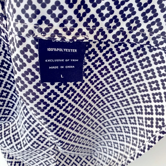 Sleeveless Black and White Dress - Picture 3 of 5